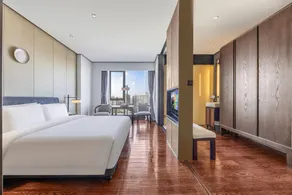 Social Mountain Garden Hotel - Image 2