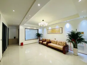Wenchen Hotel - Image 3