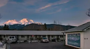 Cold Creek Inn - Image 3