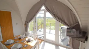 Wolds Wine Estate - Image 2
