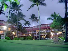 NY! Kapaa Shore Resort # 327, Smuk enhed!Oceanfront, Moon & Sunrise Views - Image 3