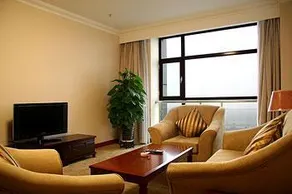 Sea-view Garden Hotel - Image 4