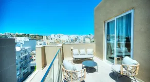 Luxury penthouse with jacuzzi on sun terrace APIC1-2 - Image 3