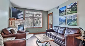 Inviting Condo Hot Tub & Relaxing Atmosphere! - Image 3