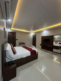 RJ-02 Hotel - Image 2