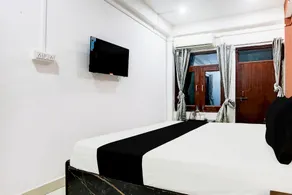 SPOT ON S B Hotel - Image 5