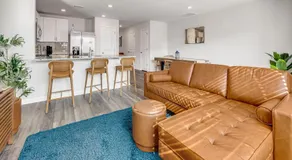 Large 3BR Private Condo Surfside Beautiful Decor - Image 4