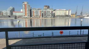 London Excel O2 Arena - Apartment with River view - Image 4