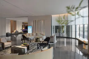 Meet the Mountain and Sea Tide Hotel - Image 4