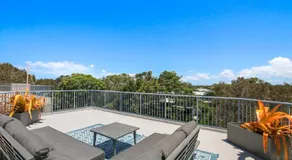 Windbourne Unit 6 101 The Esplanade Golden Beach - Image 5