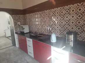 Hari Homestay Gaonguri Kasauli l Veg Food |1Family - Image 4