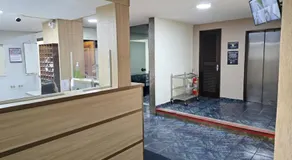 Center Hotel - Image 3