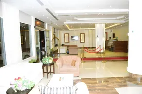 Quiet Rooms 2 Serviced Apartments - Image 4