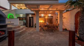 House between beaches - Image 2