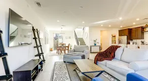 7 Mi to Dtwn Sacramento: Peaceful Gem w/ Patio! - Image 2