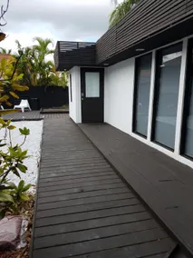 Modern Cabins - Image 4