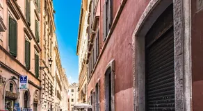 Trevi & Pantheon Design Rooms - Image 4