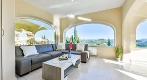 Villas Guzman - Cucarres - Image 3