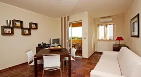 Guesthouse ''Barboska'' - big outdoor swimming pool & private tennis court - Image 2