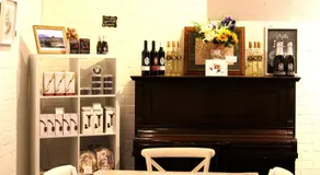 Blueberry Hill Vineyard Stay - Image 5