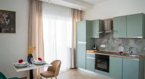Viroga Suite Apartments - Image 4