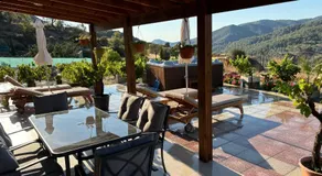 Sofros To Apomero - Image 3