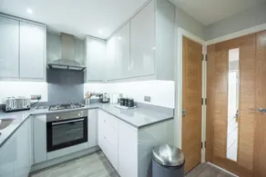 Headley House - Image 5