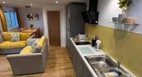 Citrus Chalet - Image 3