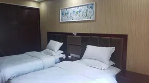 HL Hotel - Image 5