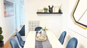 Luxury 3BR 2BA Retreat NYC Getaway Free Parking - Image 4