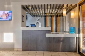 Americas Best Value Inn Stuart - Image 3