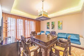 Caston Huanglong Hotel - Image 3