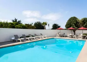 Hampton Inn by Hilton San Simeon Cambria - Image 2