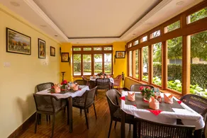 Meltonia Luxury Suites - Image 3