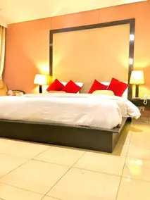 Hotel Grand Inn - Image 2
