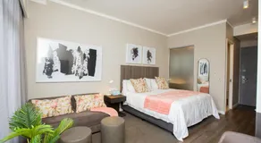 Suite 506 Menlyn Luxury - Image 2