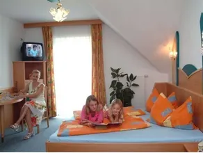 Hotel Garni Drei-Mäderl-Haus - Image 3
