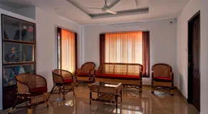 Rams Guest House Near Sree Chithra and RCC - Image 4