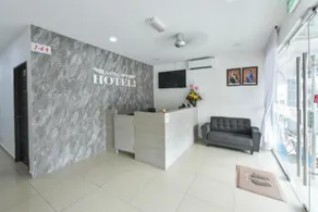 Song 99 Hotel - Image 3