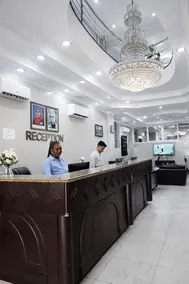 Rainbow Hotel - Image 5