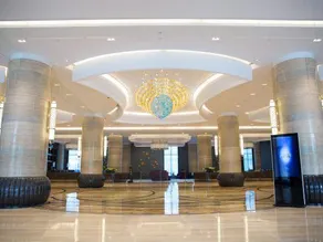 Huzhou Hotel - Image 2