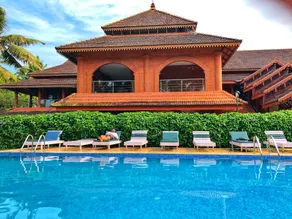 Lake Song Resort - Image 4