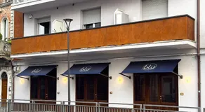 Blu Rooms - Rooms to Rest by Host Hero - Image 4
