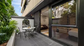 StayCentral - Hawthorn East - Study, 2 Car spaces - Image 2