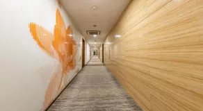 Starr Hotel and Serviced Apartment -Shanghai Jing'an Railway Station - Image 5