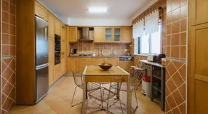 Maison de vacances 'Casa Das Camarinhas' avec vue sur la mer, piscine privée et Wi-Fi - Image 4
