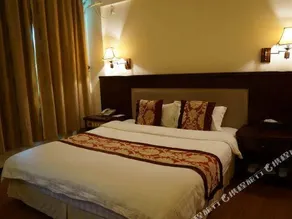 Jinlang Mansion Hotel - Image 5