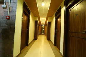 Hotel Sona - Image 3