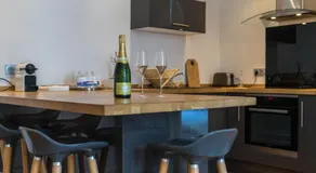 Charming Haussmannien 50m2 - city center - Image 2