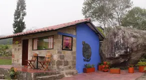 Confortable cabaña para que disfrute con su pareja - Image 5